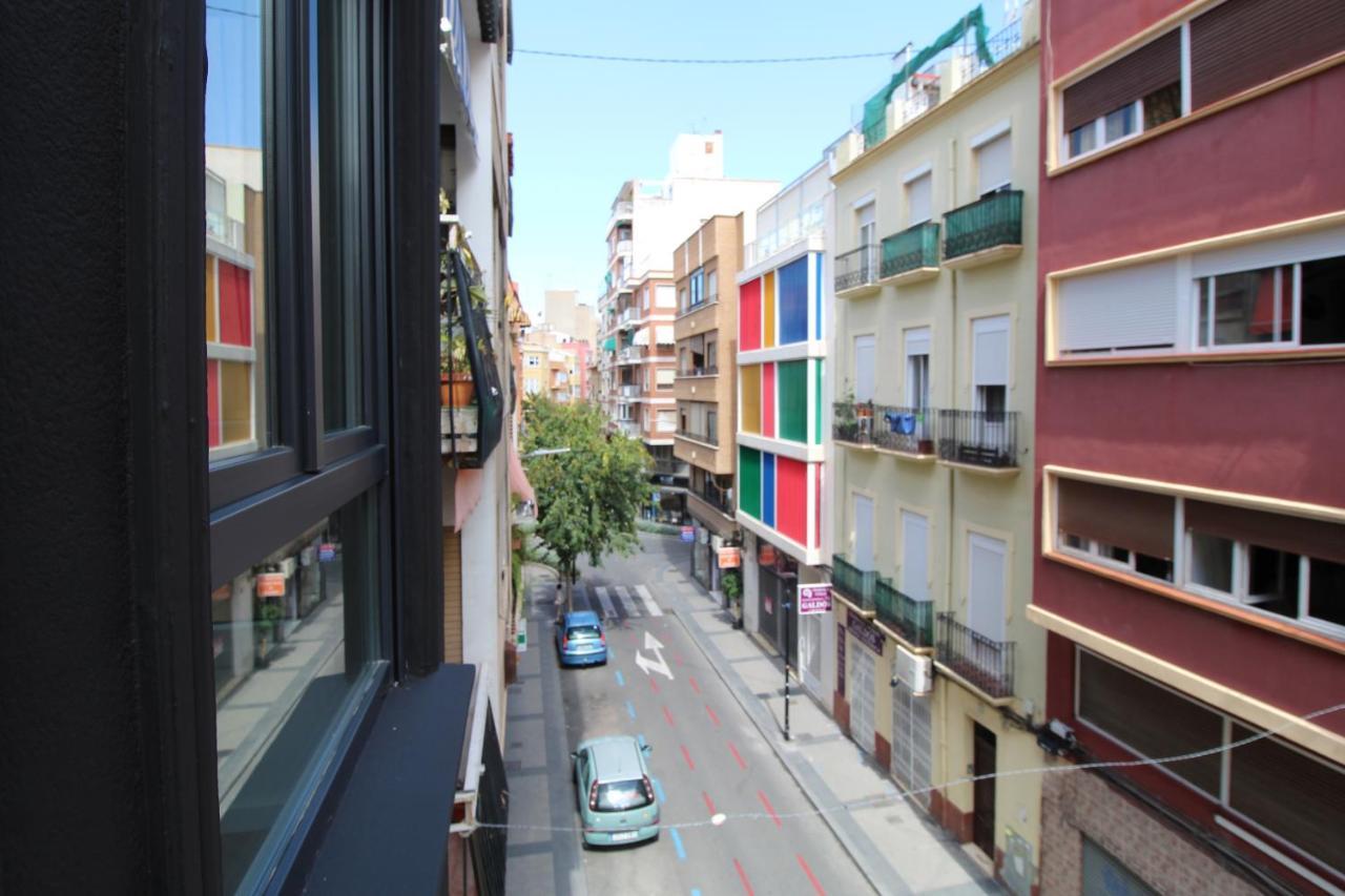 Encanto En El Centro De Alicante Exterior photo